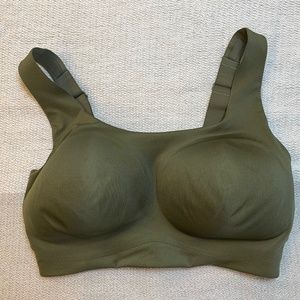 All in Motion High Support Convertible Sports Bra 36DD Target